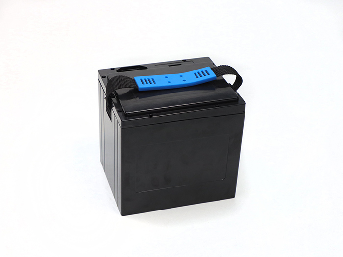 電池盒定制廠家告訴你電池盒生銹了要怎么做！